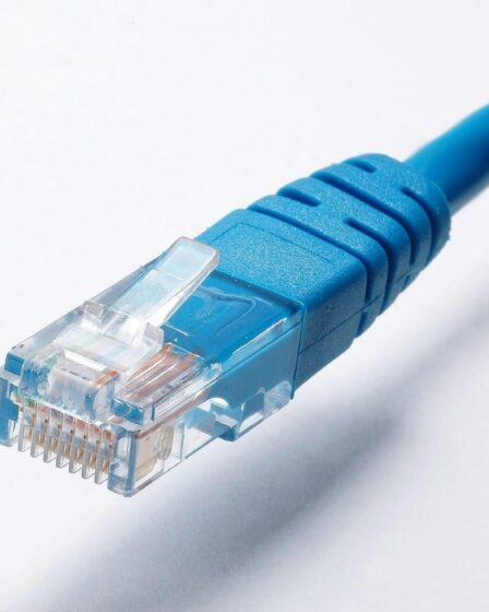 Internet stacjonarny Poznań – stabilne łącze dla domu i pracy